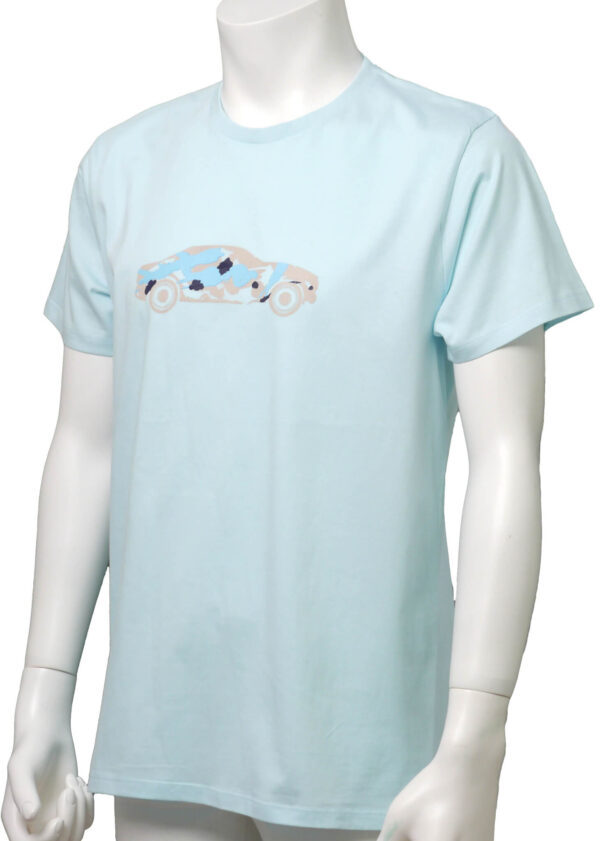 Car with brushstrokes - 水色地　ベージュ柄　クルーネックTシャツ - 画像 (2)