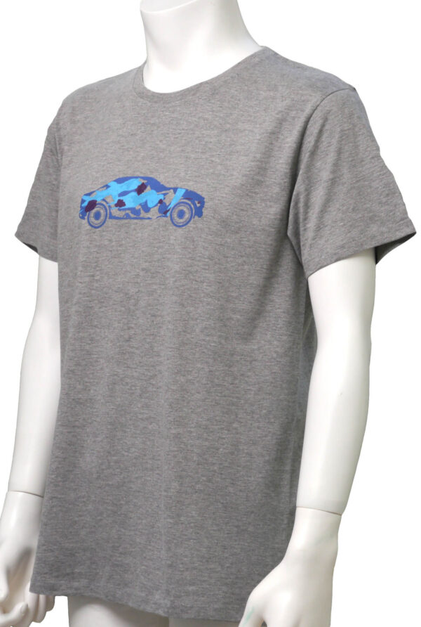 Car with brushstrokes - グレー地　ブルー柄　クルーネックTシャツ - 画像 (2)