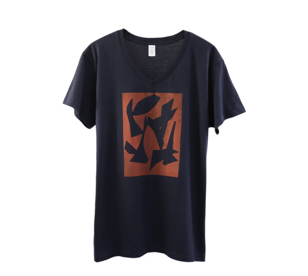 Kirie ー 切り絵を使ったデザインのネイビーVネックTシャツ