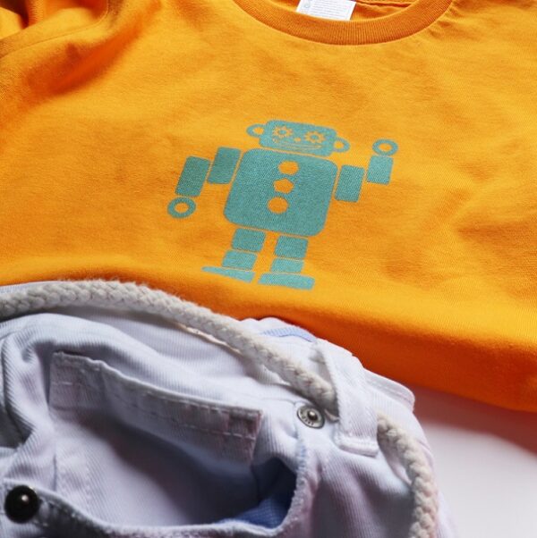 キッズ半袖Tシャツーロボット - 画像 (7)