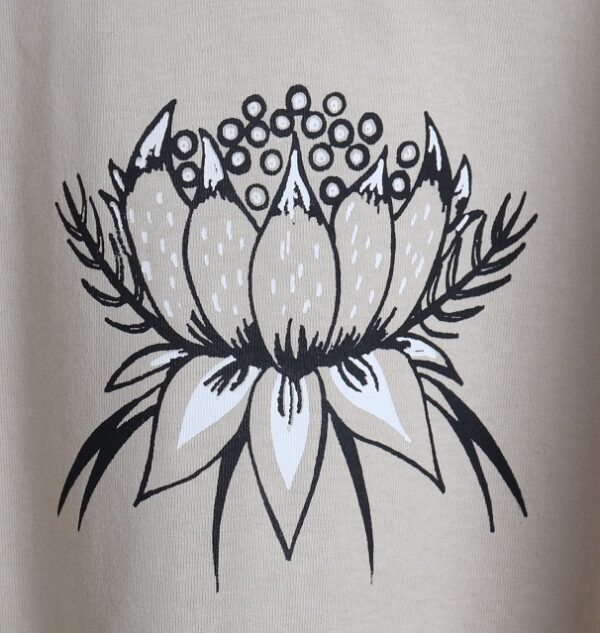 Exotic Flower - 半袖Tシャツ - ビッグシルエット　ベージュ - 画像 (2)