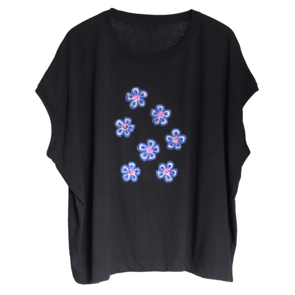 Magnified Floral Pattern - 拡大された花模様　黒・ワイドTシャツ