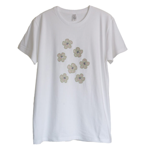 Magnified Floral Pattern - 拡大された花模様　白半袖Tシャツ