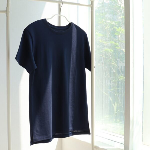 ネイビー無地Tシャツ - 画像 (3)