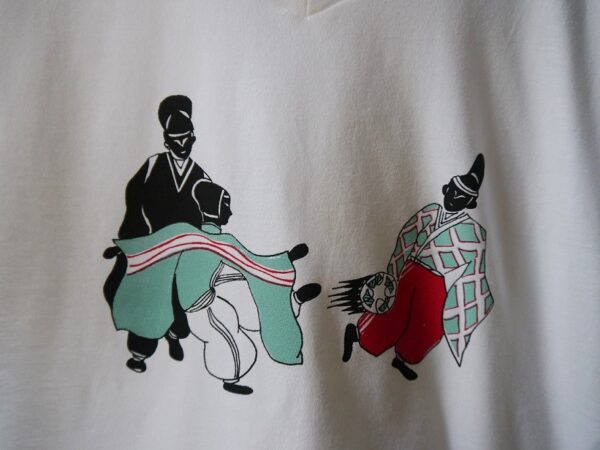 "Soccer in Kimono" V Neck White Short-sleeved - Image 2