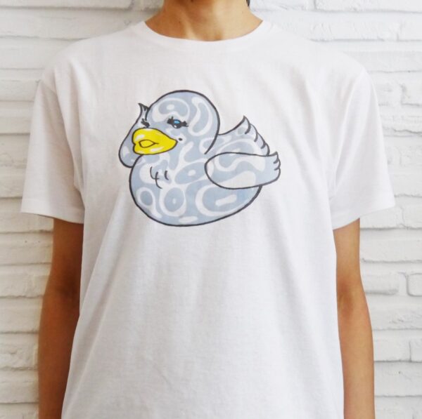 "Marilyn Duck Gray + Pale Blue" Crew Neck/V Neck White Short-sleeved - Image 2