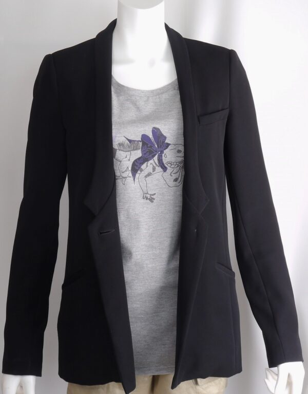 "Aristiguana Marie" Round Neck Gray Short-sleeved - Image 2