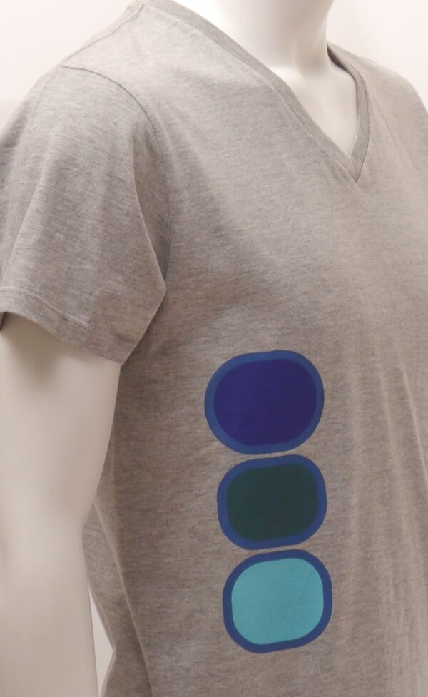 "Non Title004" V Neck Gray Short-sleeved - Image 3