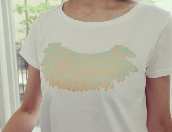"feather" Mint Crew Neck White Short-sleeved - Image 3