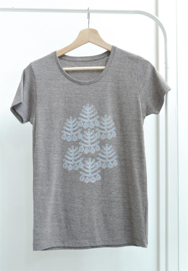 arabesque - Brown - Womens Crew Neck T-shirt - Image 3